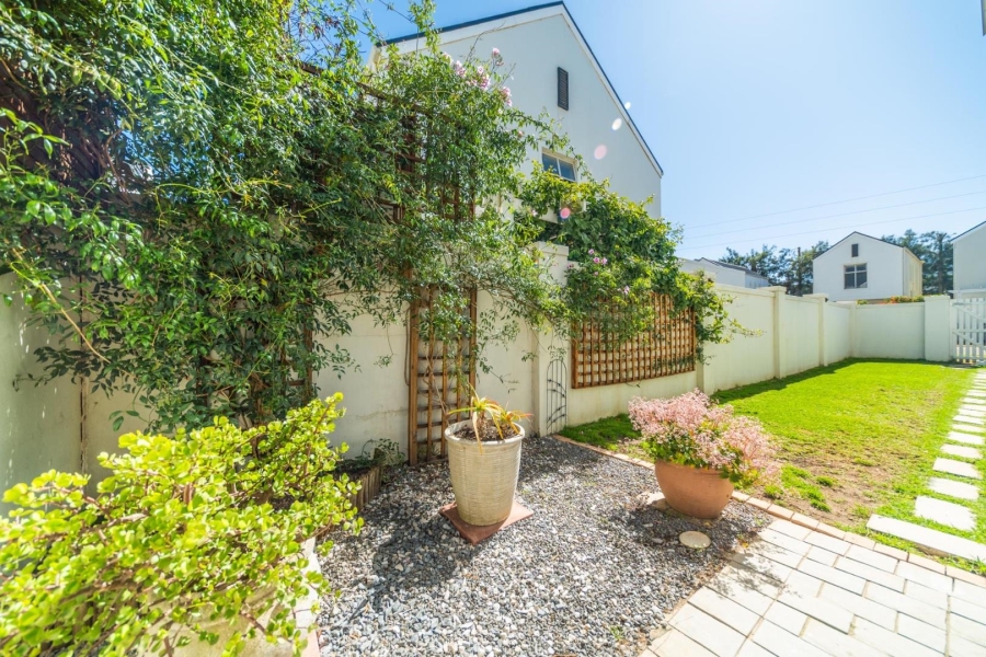 3 Bedroom Property for Sale in Nuutgevonden Western Cape